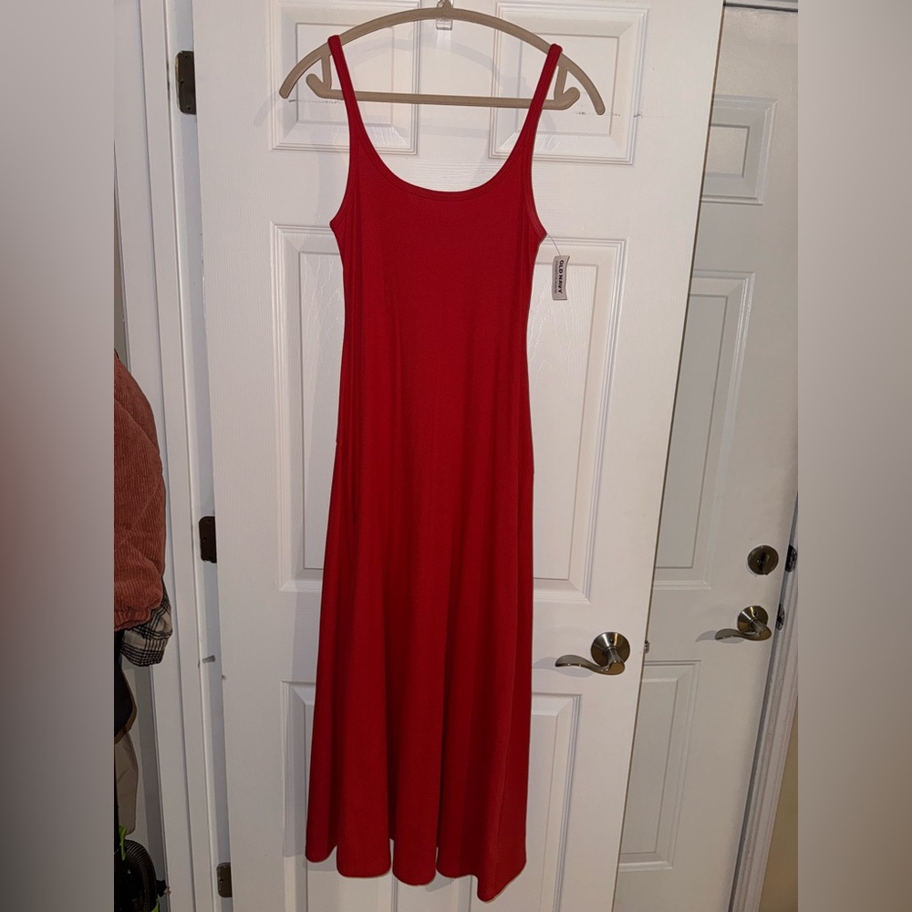 NWT Old Navy Ribbed Red Maxi Dress